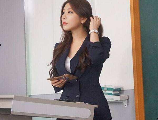 刚毛女教师在线视频,刚毛女教师在线视频引发关注